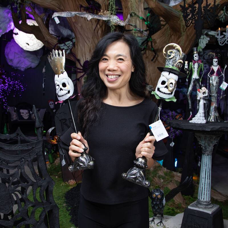 Metal Skeleton Green Head on stand/Skeleton Purple Head on Stand Set of 2