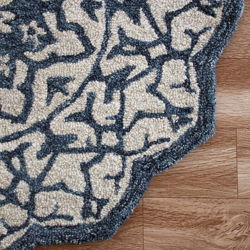 Sevita Modern Mosaic Medallion Rug