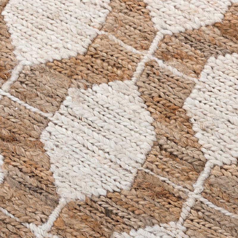 Alora Decor Bali Hand-woven Natural Dhurrie Jute Rug