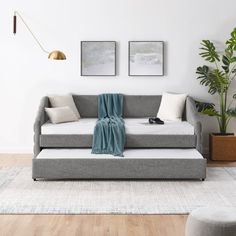 Twin Size Daybed with Trundle