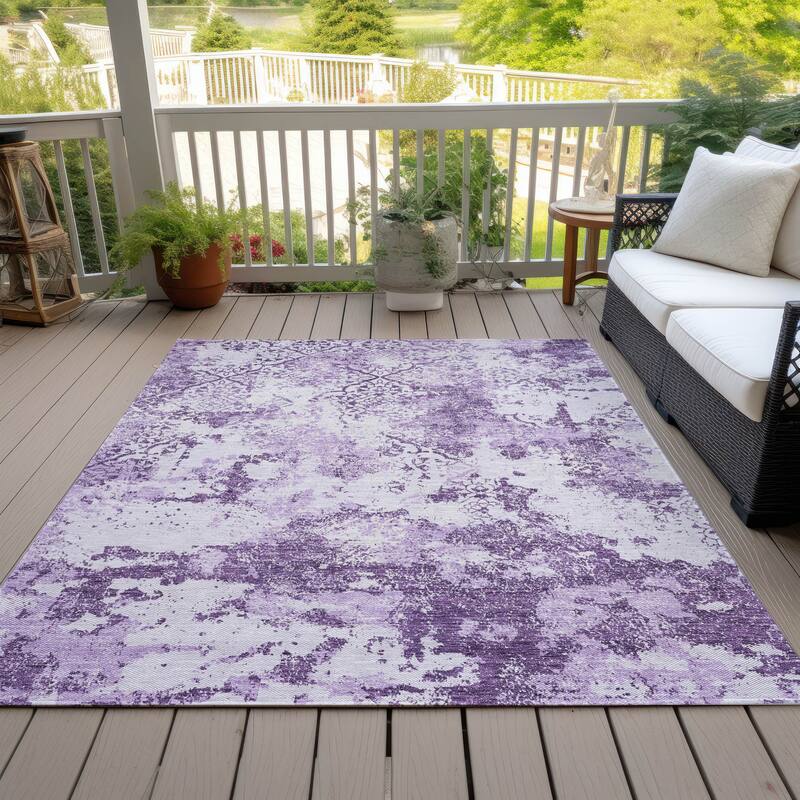 Machine Washable Indoor/ Outdoor Chantille Distressed Traditional Rug - Lavender - 2'6" x 3'10"