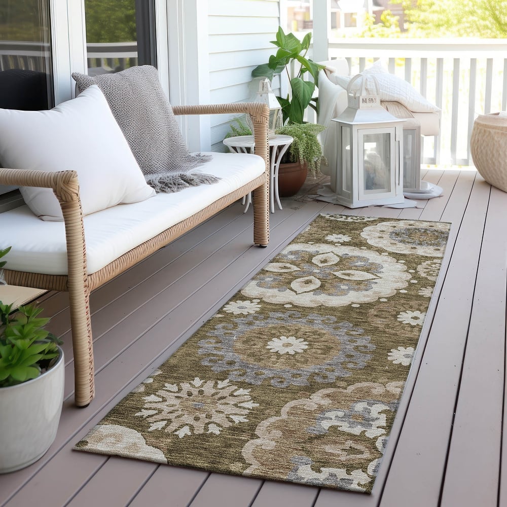 Machine Washable Indoor/ Outdoor Chantille Casual Medallion Rug