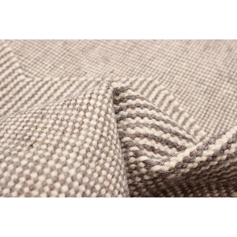 Sienna Taupe Rug 5'0" x 8'1" - 5'0 x 8'1