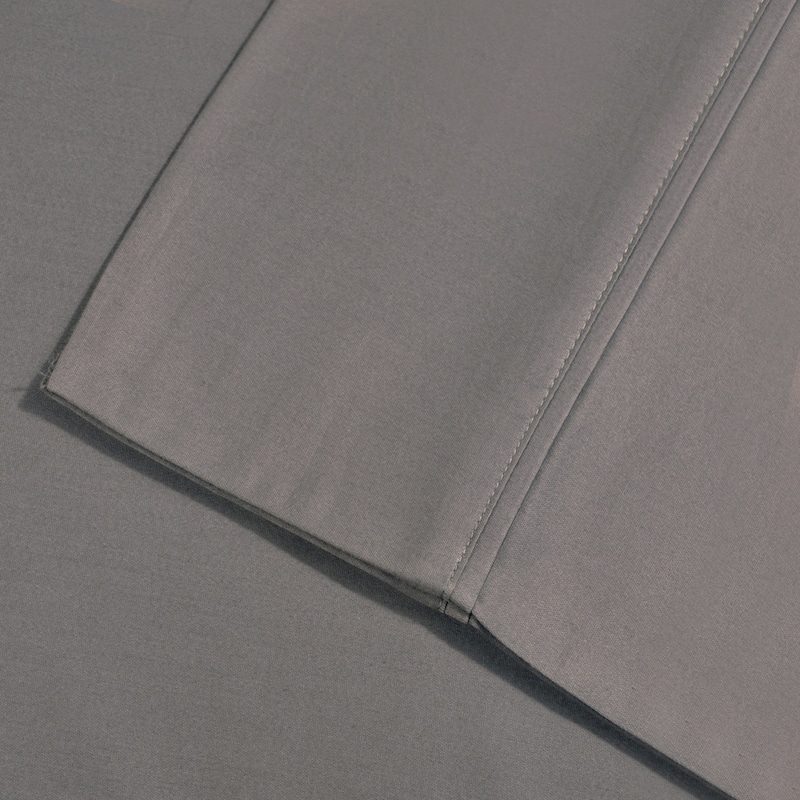 Superior Egyptian Cotton 700 Thread Count Pillowcase Set (Set of 2)