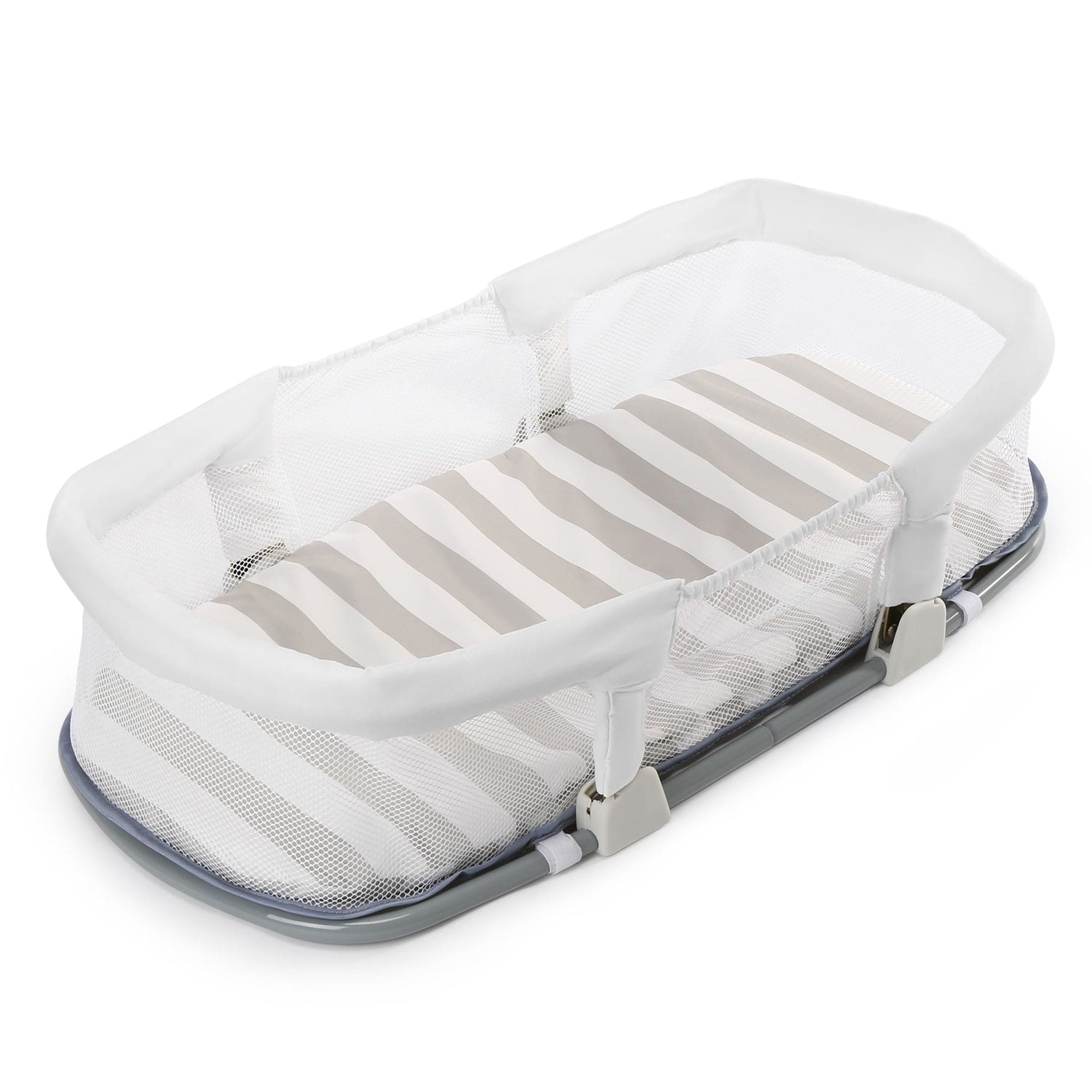 Baby bassinet 2025 bed bath beyond
