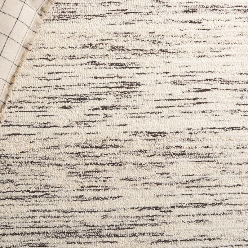 SAFAVIEH Handmade Pine Eurydice Modern Wool Rug