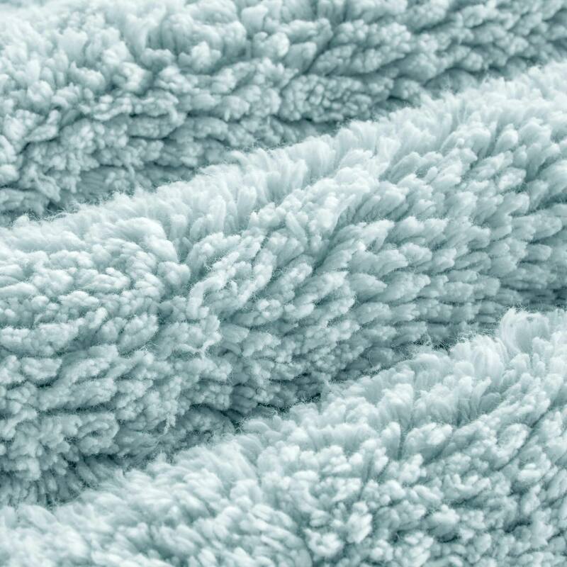 Cotton Tufted 3000 GSM Reversible Bath Rug