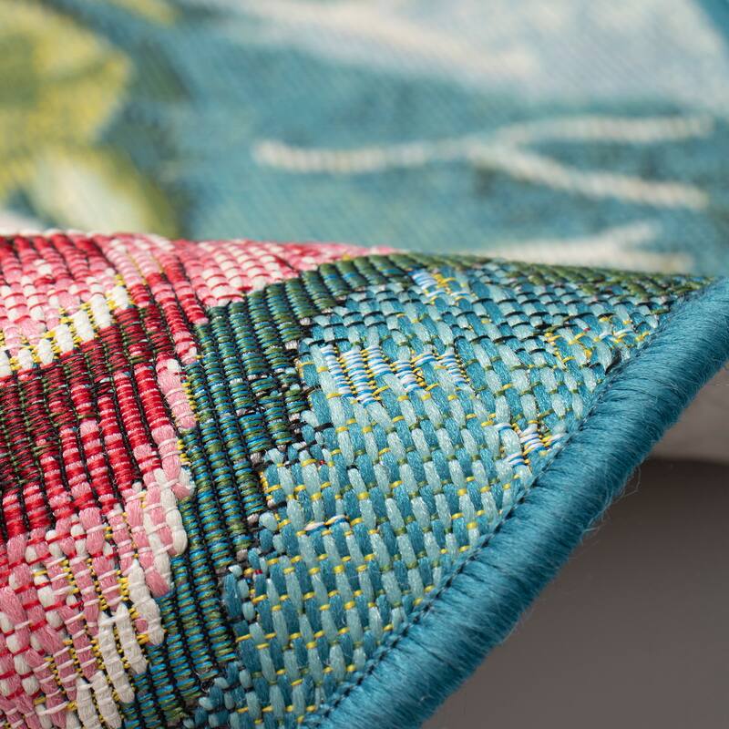 Liora Manne Esencia Frog And Lotus Indoor/Outdoor Mat Green 3'3" x 2'1" SHAPED - 3'3" x 2'1" SHAPED
