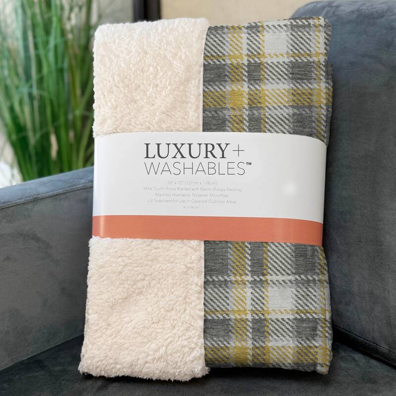 Premium Machine Washable Plaid Sherpa Throw Blanket