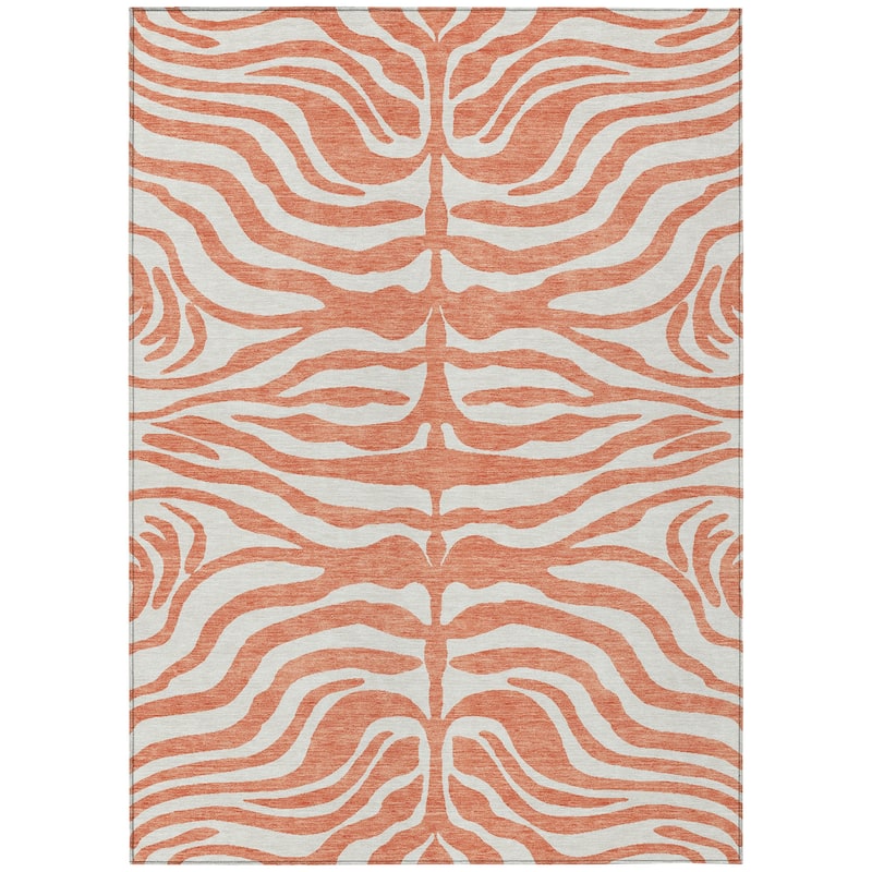 Machine Washable Indoor/ Outdoor Modern Animal Print Chantille Rug