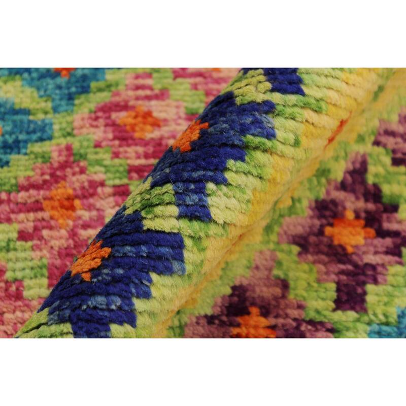 Eclectic Balochi Vargas Green/Orange Hand Knotted Wool Rug - 4'9'' x 6'6''