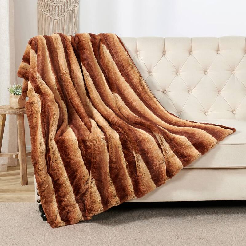 Tip Printing Light Fauxfur Throw