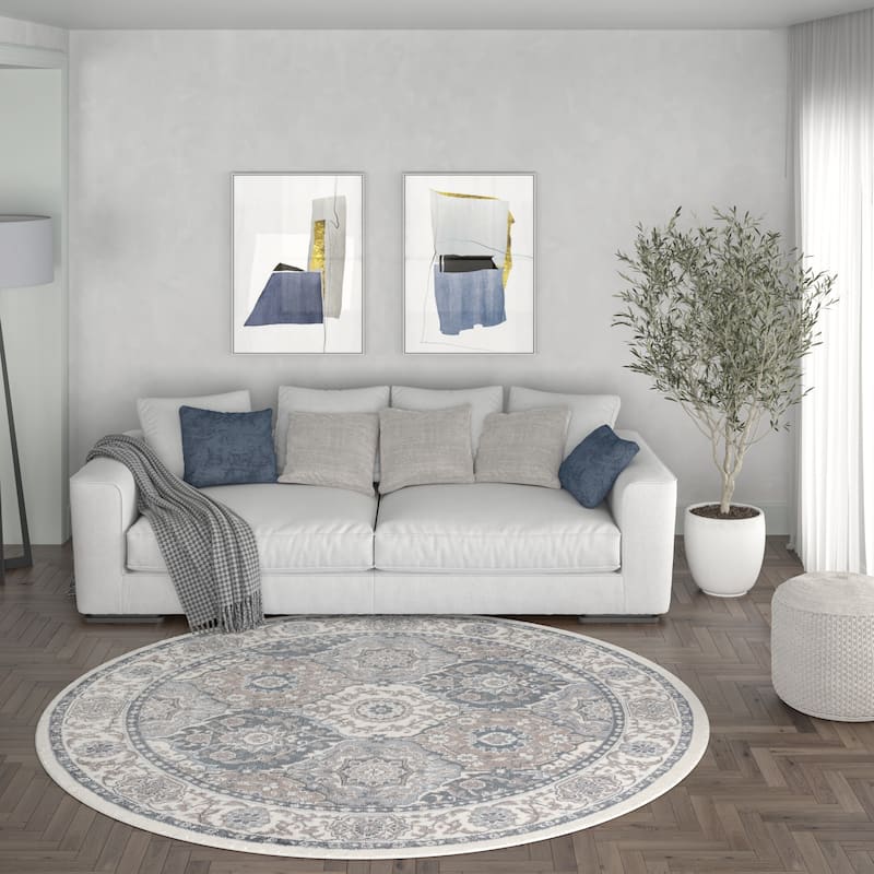 Carrington Traditional Oriental Indoor Area Rug - 5'3'' Round - Cream