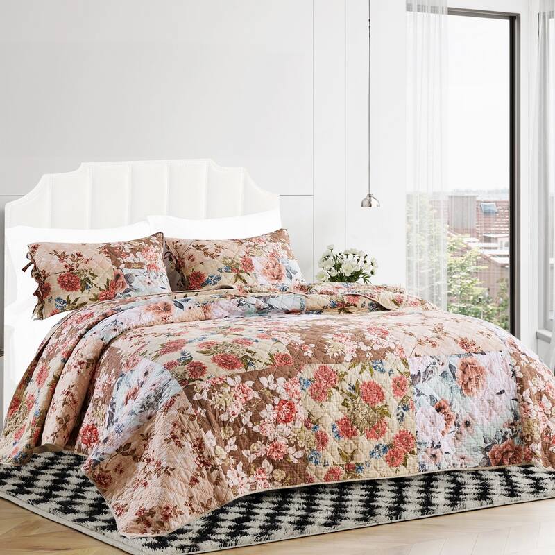 Rome 3 Piece Microfiber Reversible Floral Print Queen Quilt Set, Multicolor