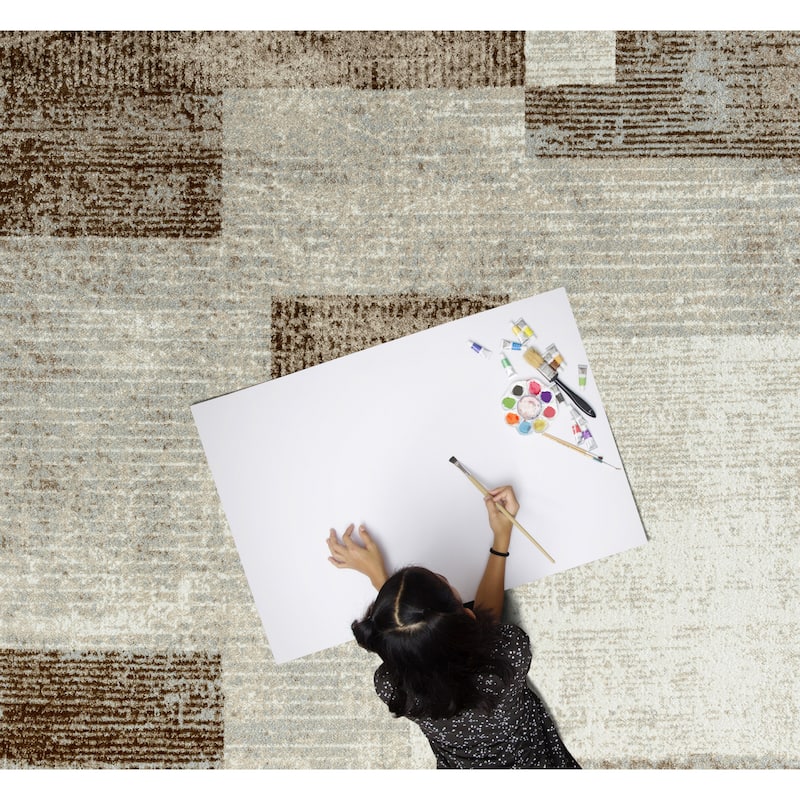 Everwash Treasure Creed Modern Geometric Machine Washable Area Rug, Brown/Beige