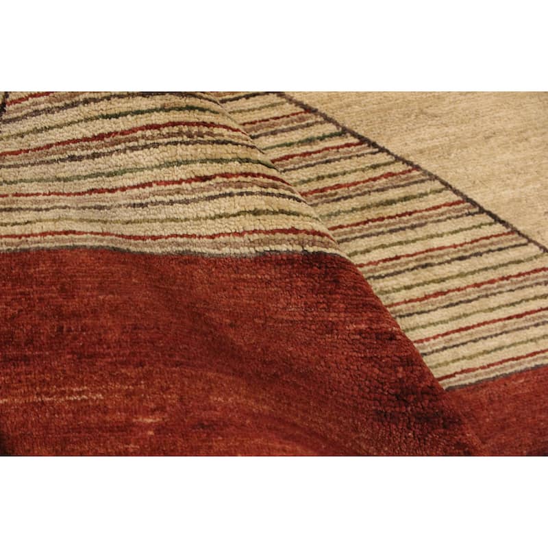 Chic hourglass Echo Gabbeh Hand Knotted Wool Area Rug