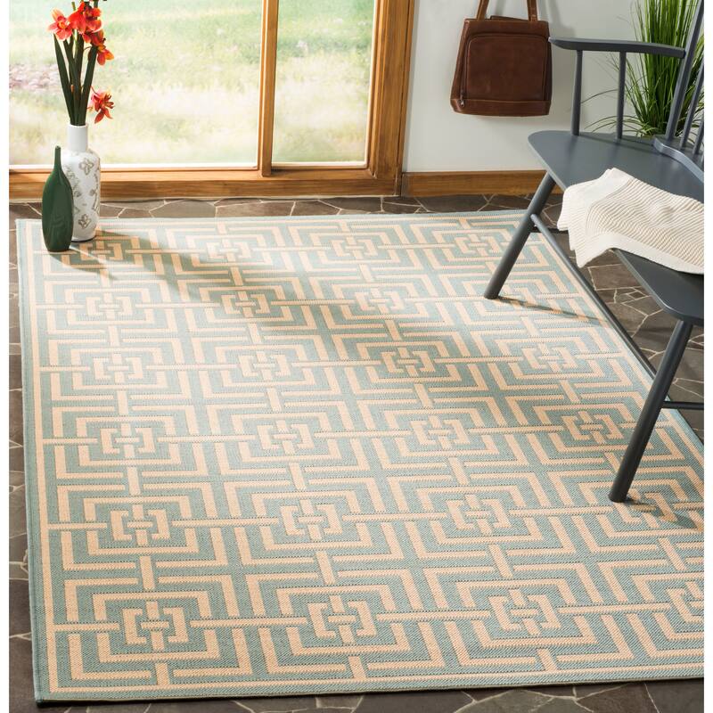 SAFAVIEH Linden Darla Indoor/ Outdoor Waterproof Patio Backyard Rug - 4'x6' - Aqua/Cream