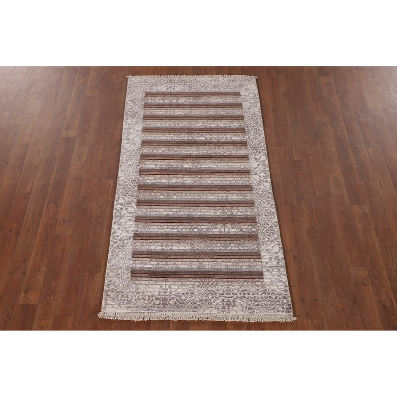 Modern Accent Rug Handmade Indian Abstract Wool Carpet - 2'9"x 5'2"