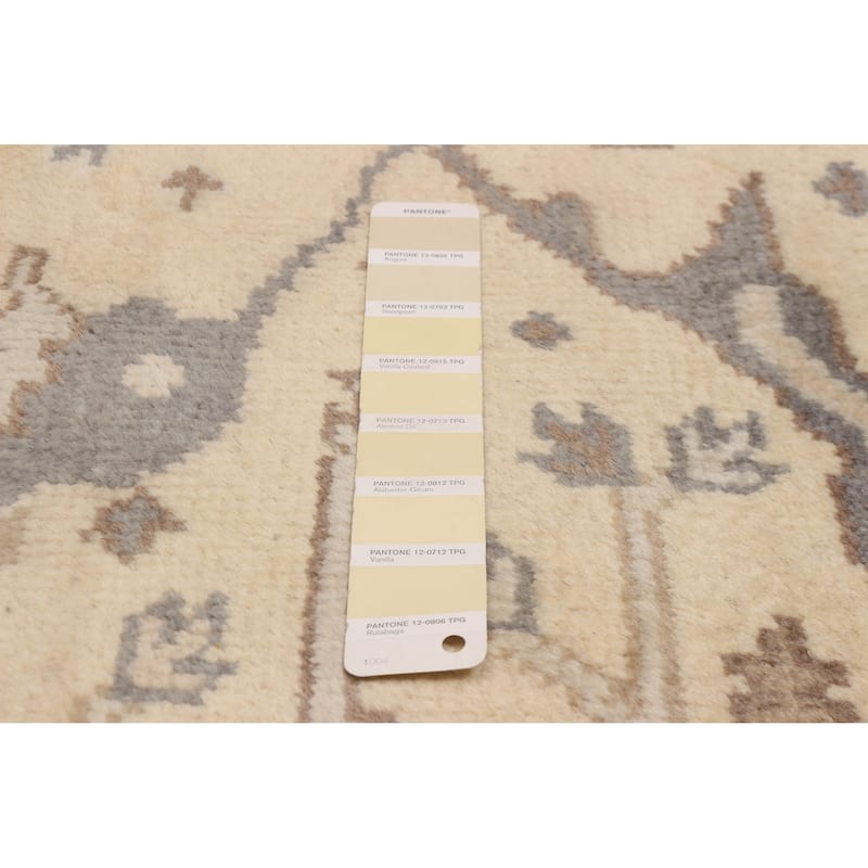 ECARPETGALLERY Hand-knotted Royal Oushak Cream Wool Rug - 5'11 x 5'11