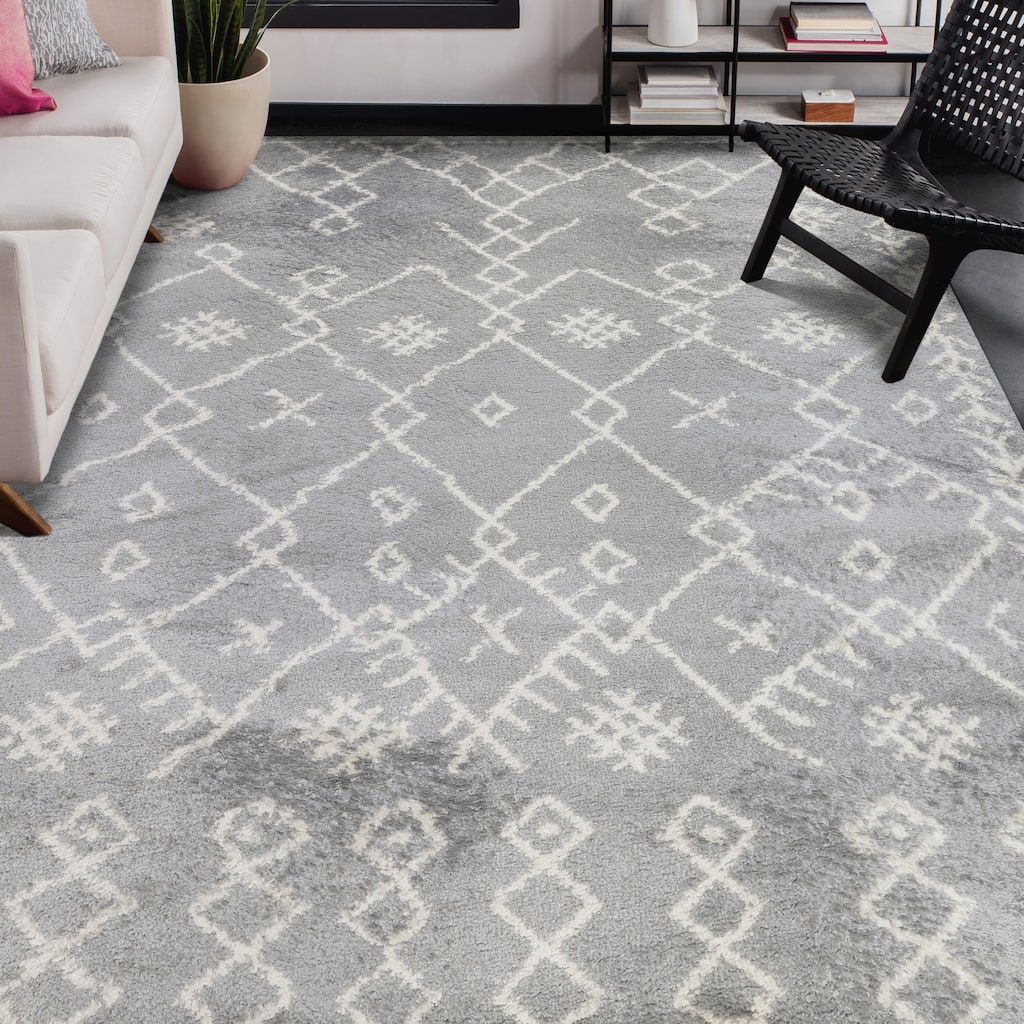 Belen Birch Southwestern Geometric Plush Shag Area Rug