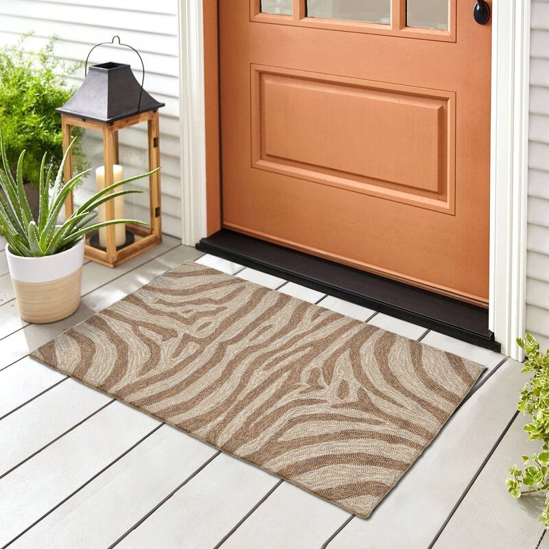 Liora Manne Ravella Zebra Indoor/Outdoor Rug - 2' x 3' - Brown