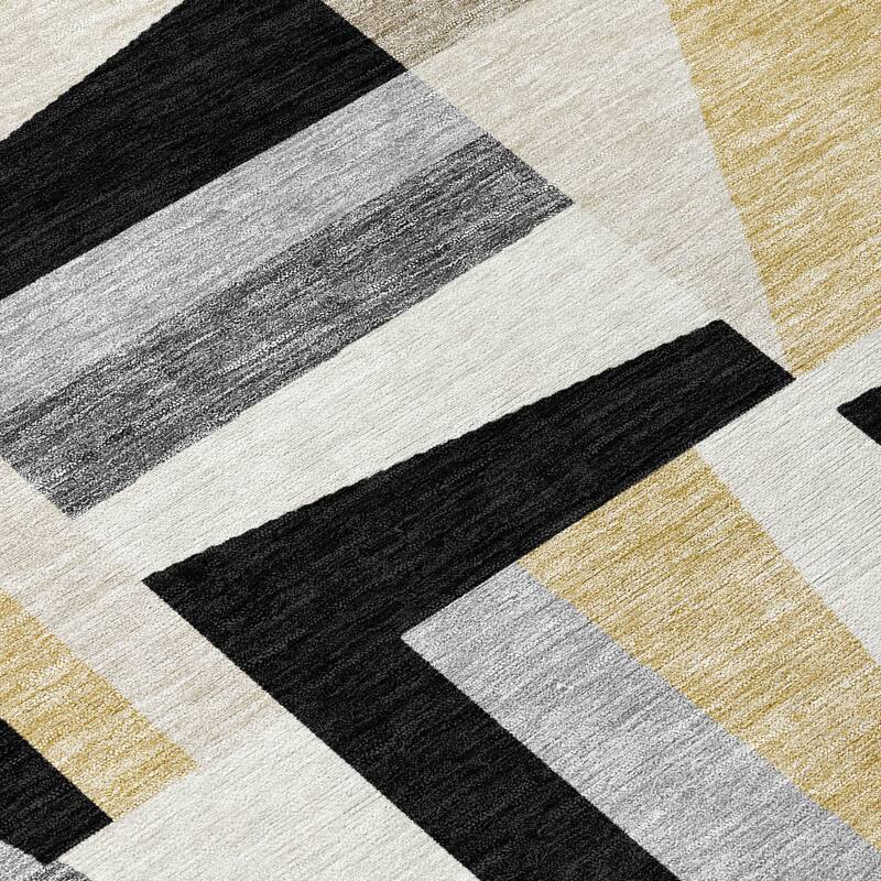 Machine Washable Indoor/ Outdoor Contemporry Mosaic Chantille Rug