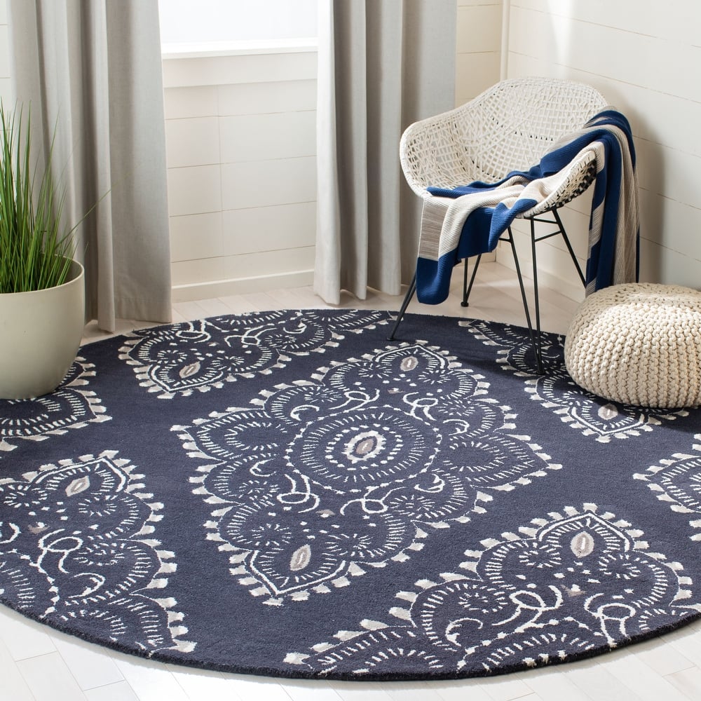 SAFAVIEH Handmade Wyndham Geanina Modern Wool Rug