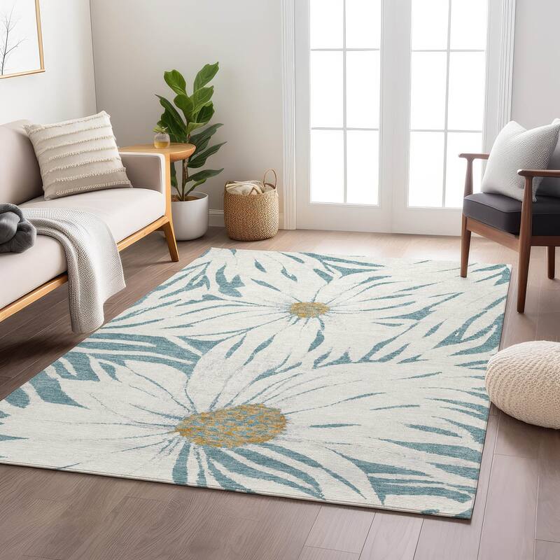 Machine Washable Indoor/ Outdoor Floral Chantille Rug