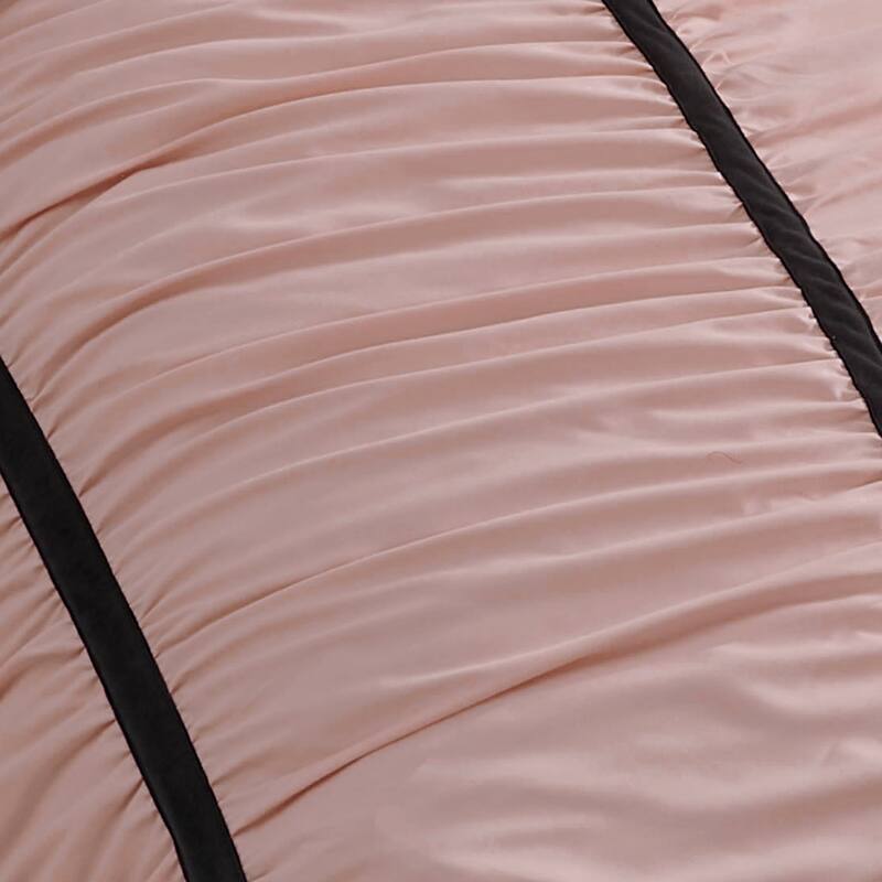 Juicy Couture Amelie Bows Ruched Comforter Sets