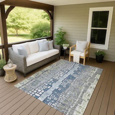 Machine Washable Indoor/ Outdoor Geo Mosaic Chantille Rug