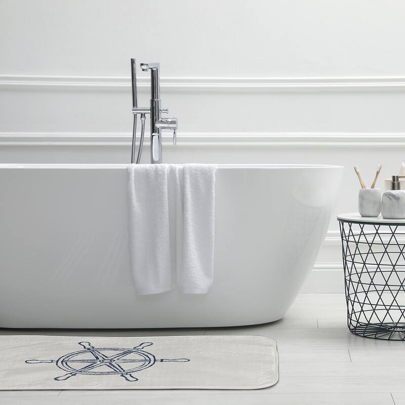 Large Ship Wheel Bathmat