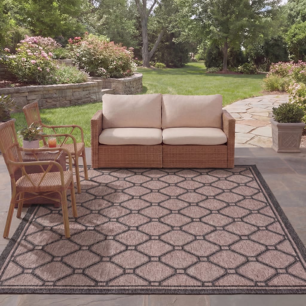 SAFAVIEH Courtyard Kremena Indoor/ Outdoor Waterproof Patio Backyard Rug