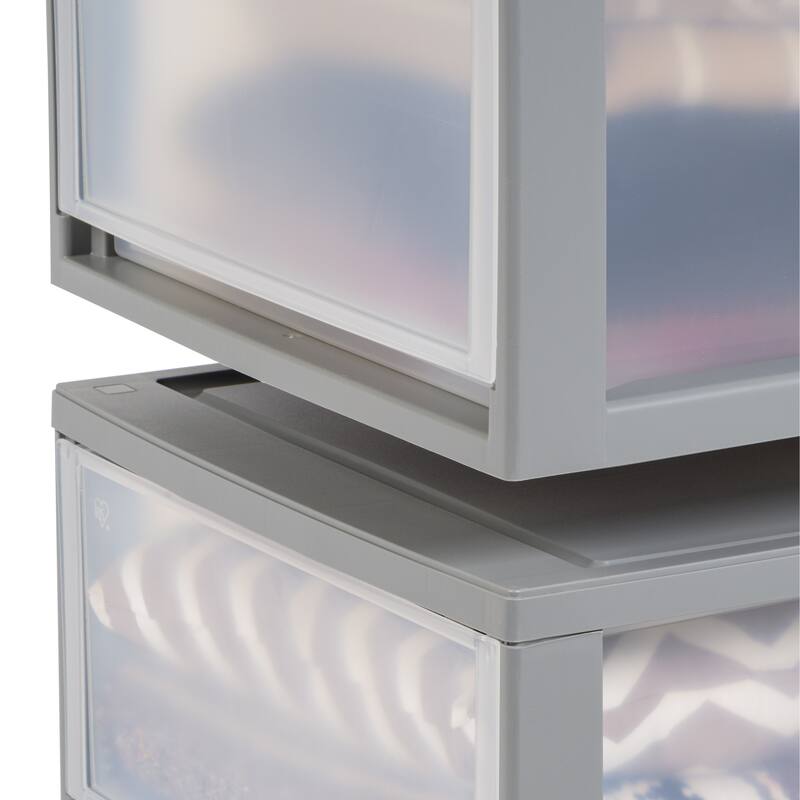 IRIS USA® Stacking Drawer 29.5 Qt - Gray - Set of 2