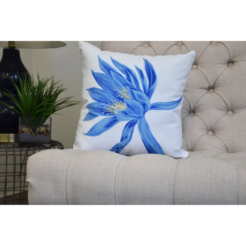 20 x 20 Inch Hojaver Floral Print Pillow