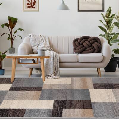 Miranda Haus Modern Geometric Area Rug