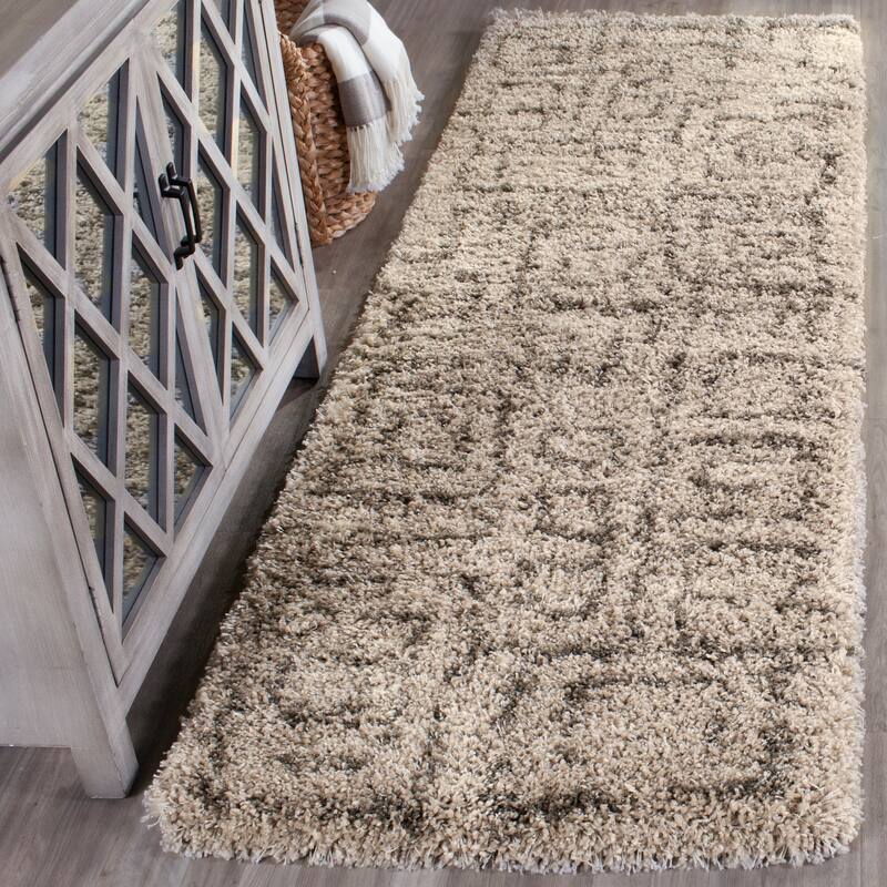 SAFAVIEH Belize Shag Guendalina 2-inch Thick Rug