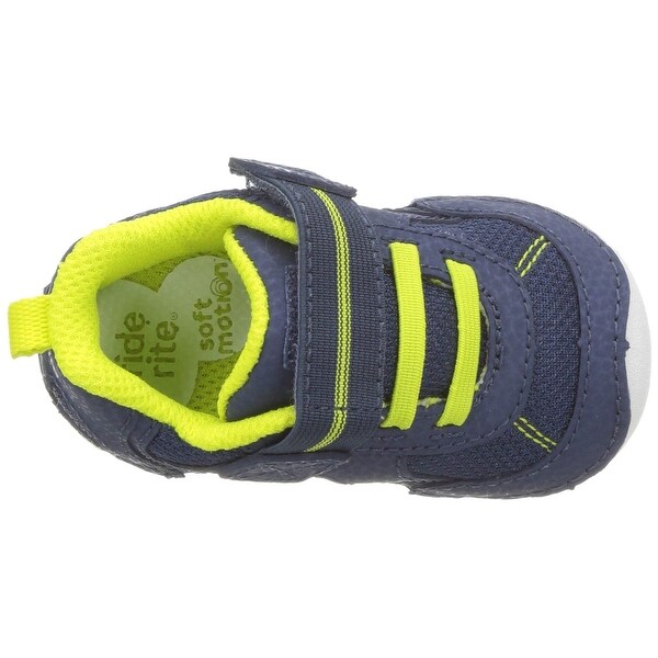 stride rite 5w