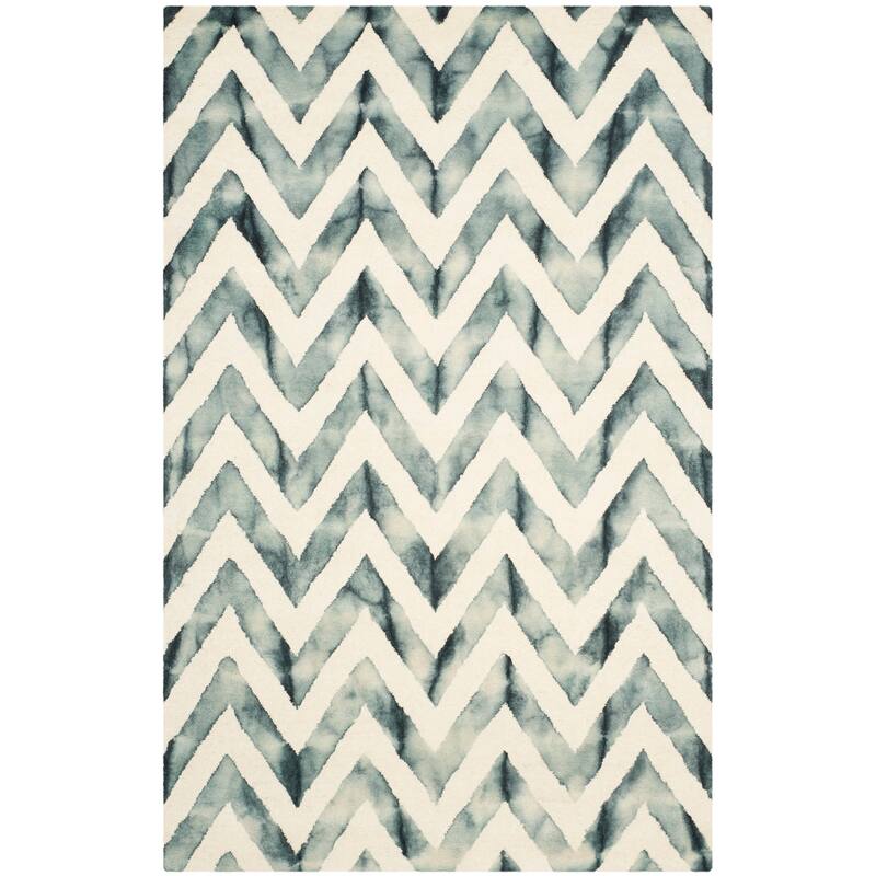 SAFAVIEH Dip Dye Erkhild Hand-tufted Wool Chevron Area Rug