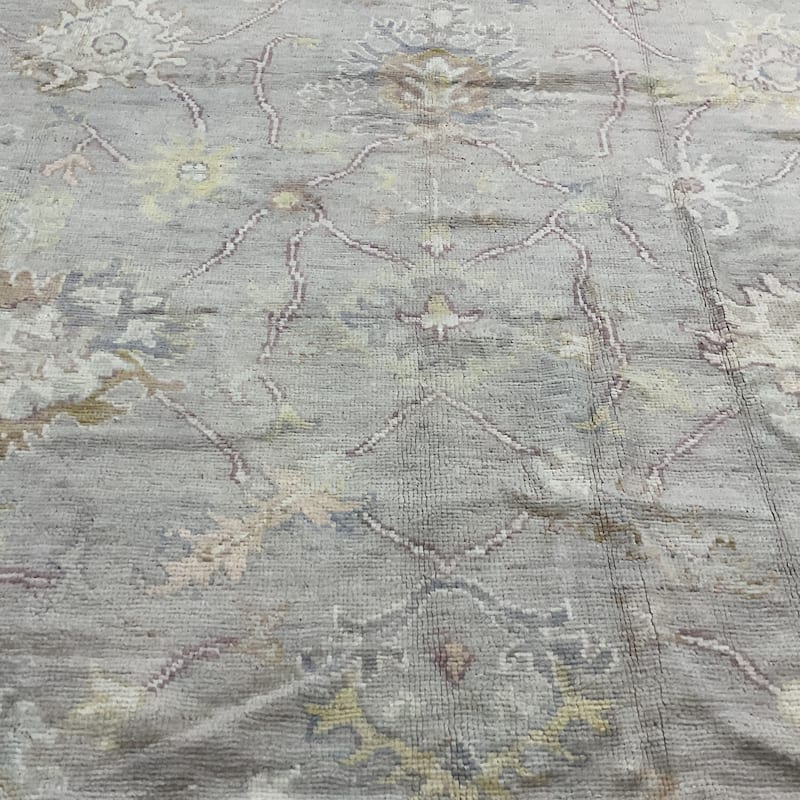 HERAT ORIENTAL Handmade Vegetable Dyed Oushak Wool Rug - 8'5" x 10'