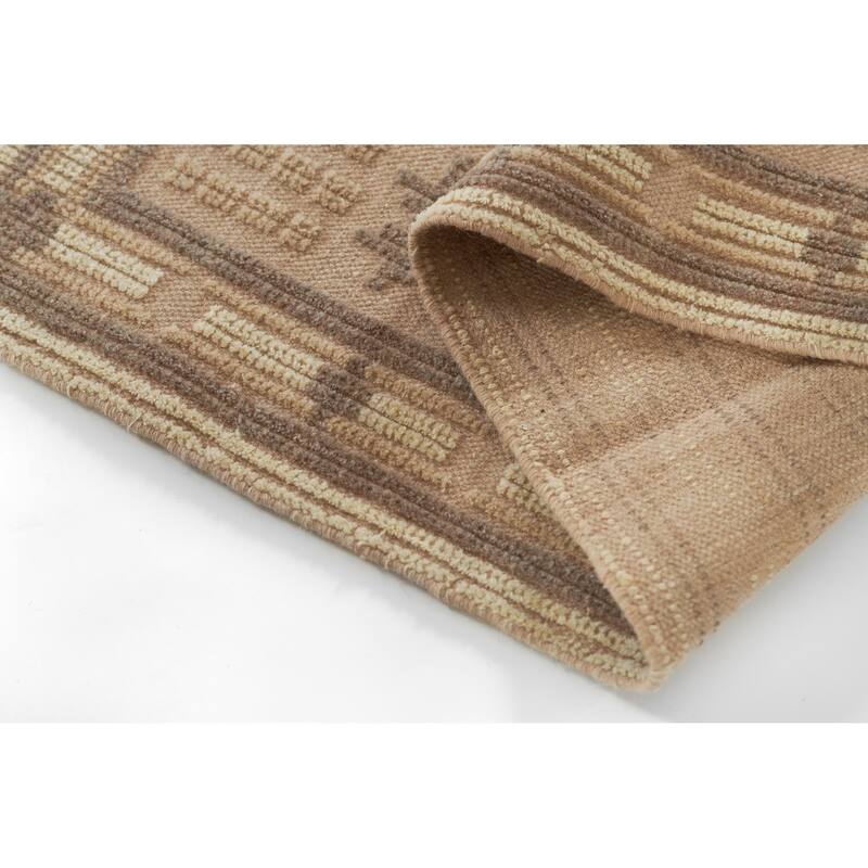Momeni Bristol Hand Woven Wool and Cotton Medallion Area Rug