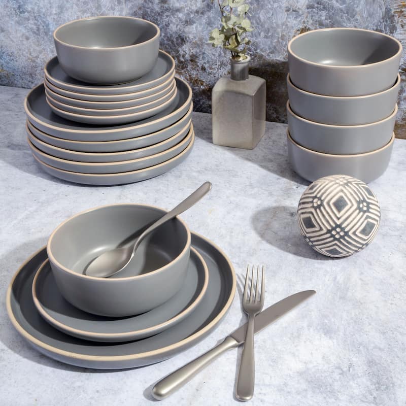 Gibson Home Zuma 18 Piece Dinnerware Set