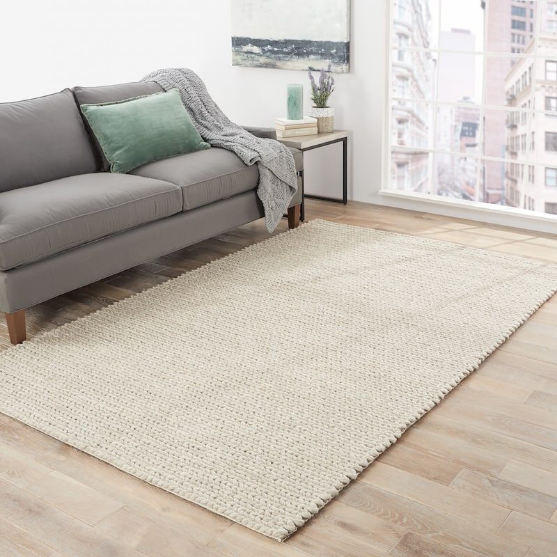 Kallan Handmade Solid Area Rug