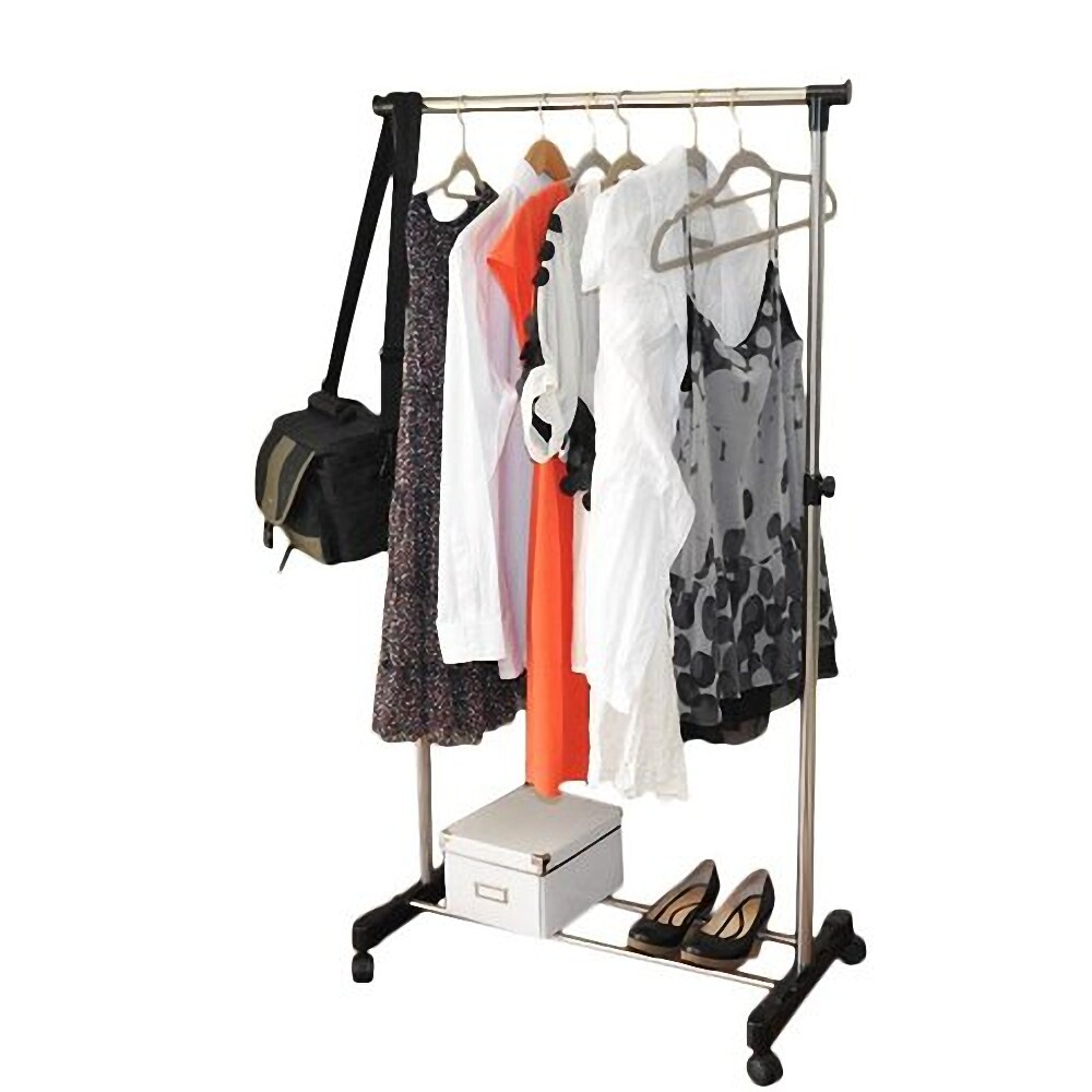 Bar hanger for 2025 clothes