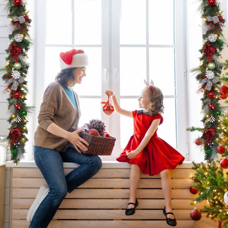 6ft Festive Decor Battery Operated Pre-Lit Christmas Garland - N/A