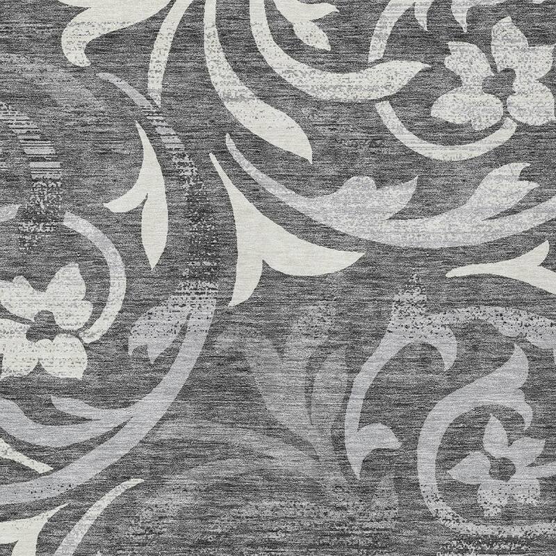 HomeRoots Floral Transitional Rectangle Outdoor Rug