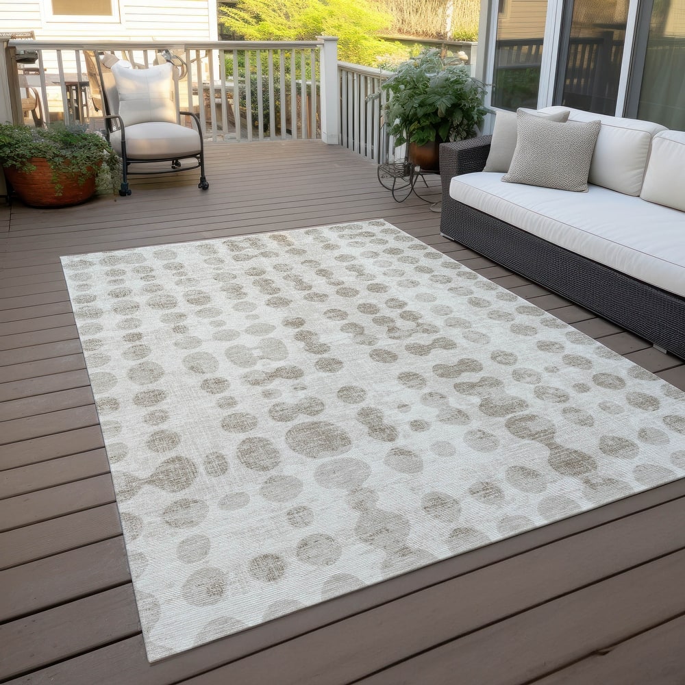 Machine Washable Indoor/ Outdoor Chantille Dots Abstract Rug