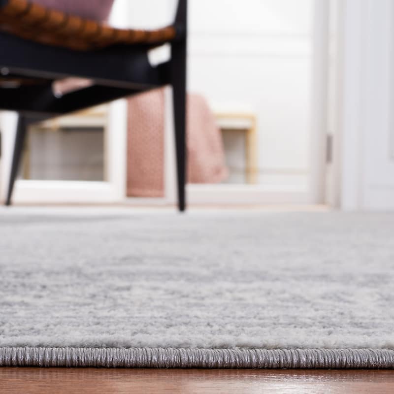 SAFAVIEH Brentwood Jamilah Traditional Rug