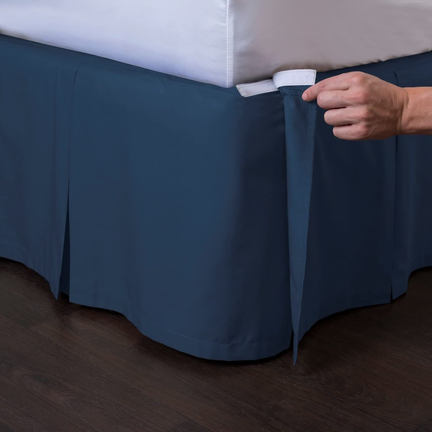 Dixie of all Trades: Stop your mattress and bed skirt from sliding