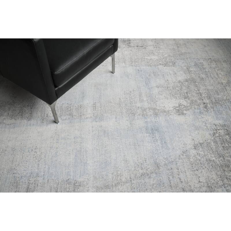 EXQUISITE RUGS Fine Pure Silk Hand-knotted Silk Ivory/Dark Grey/Multi Area Rug.