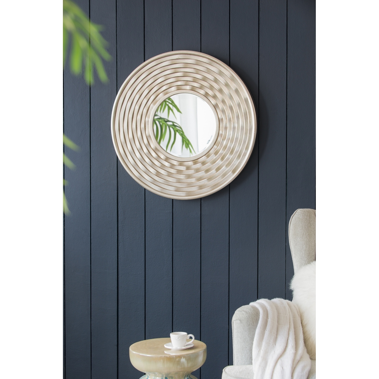 Round Wall Mounted Mirror - Home Decor for Bathroom, Living Room - Silver